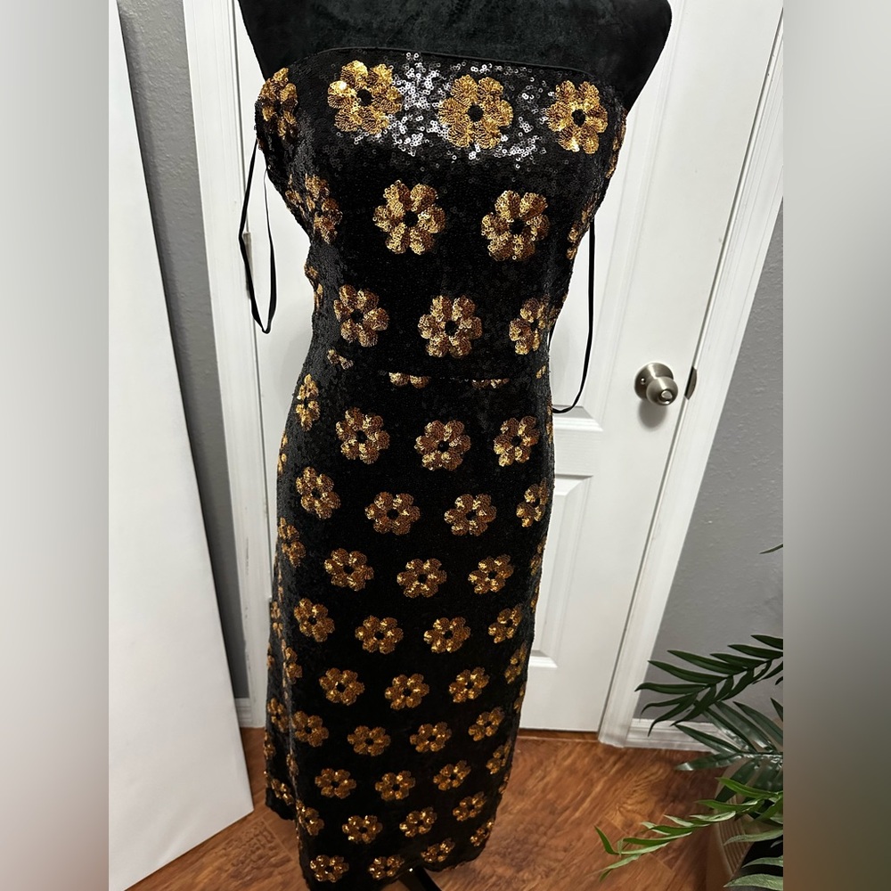 NWT Alex Marie Celine Floral Sequin Midi Dress